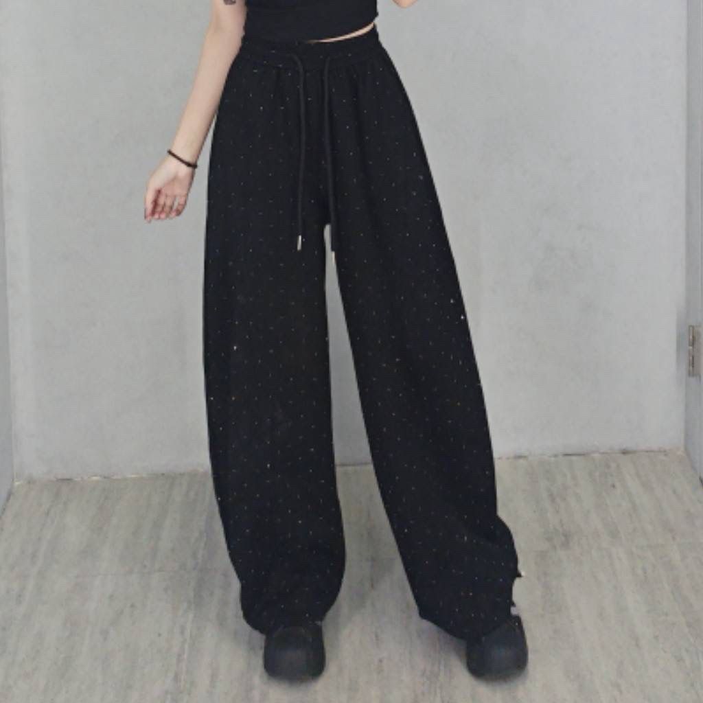 tw-11134207-820l5-ml9hh5fvy6f75a