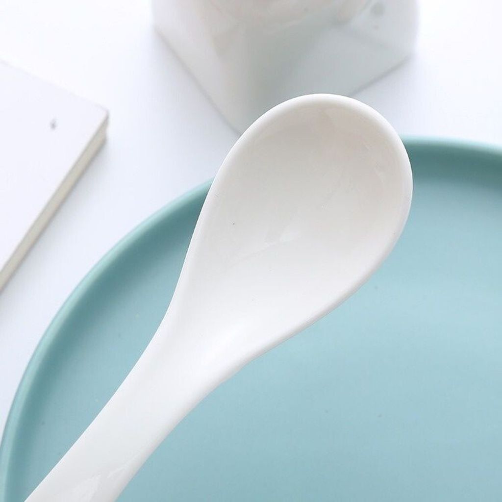 sg-11134201-7rffi-m3bu1iexus2q6a