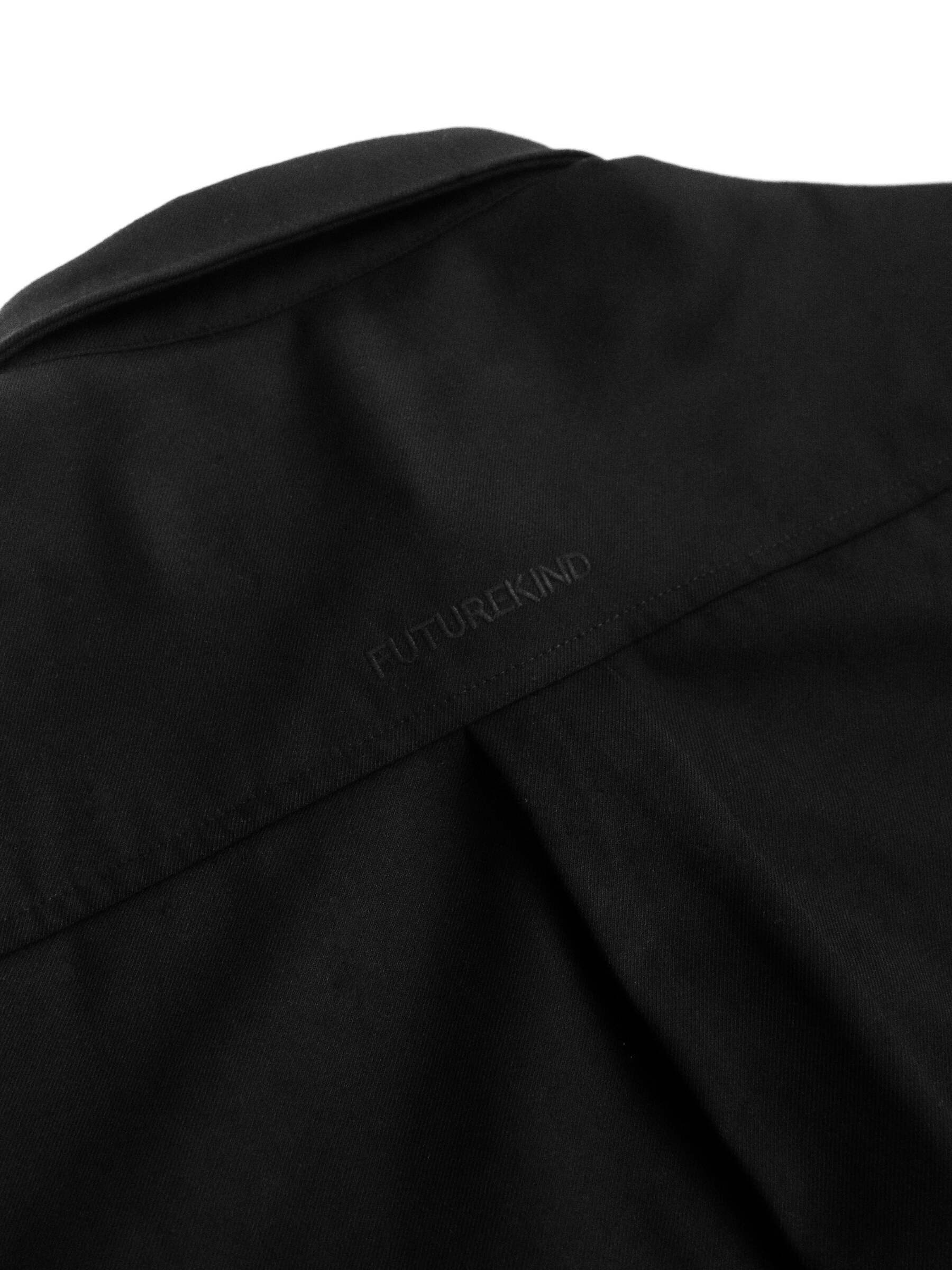 EB5F301B-73FA-4701-B4E7-5C3321D553DB