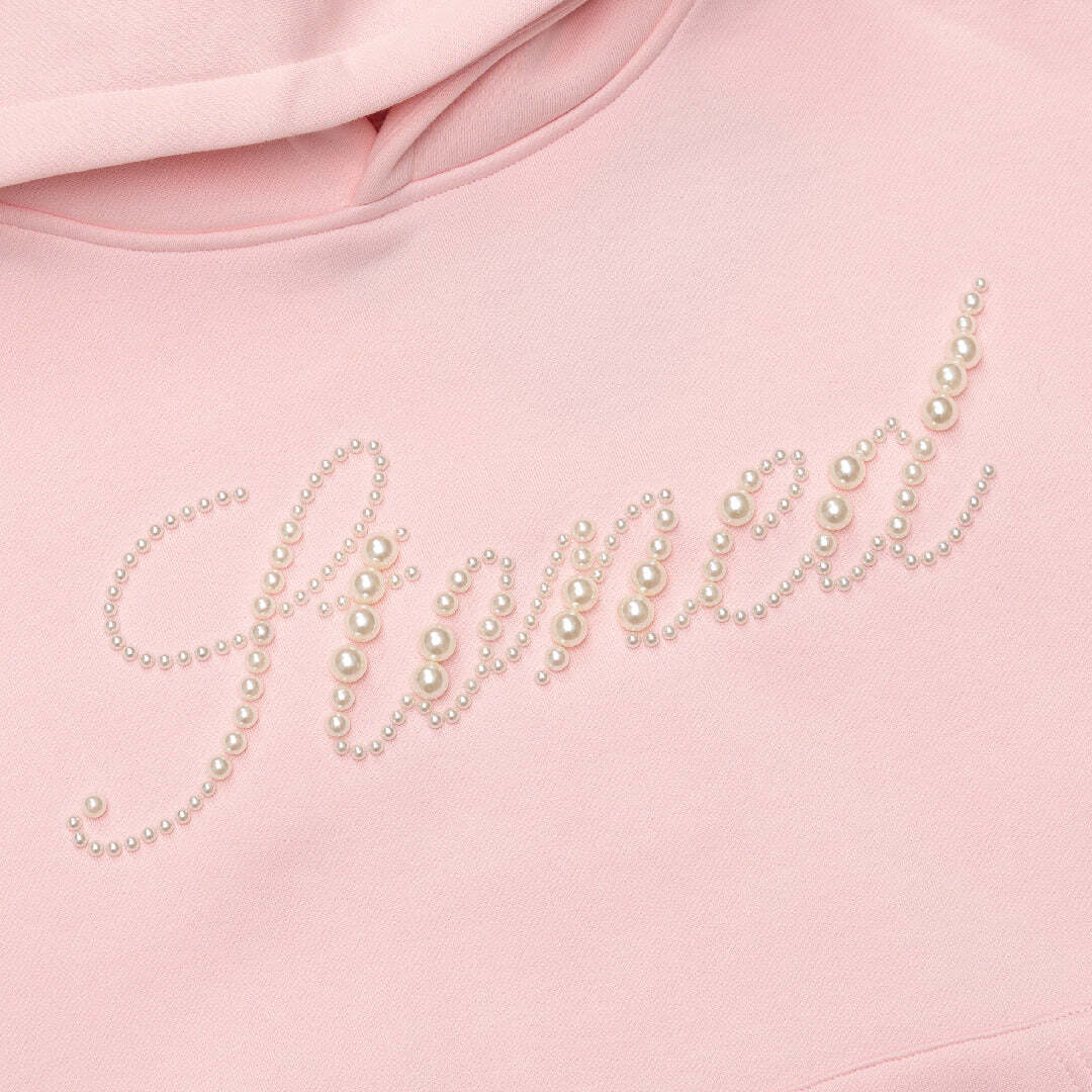 8.4_ce7a0636-c0eb-462e-845a-865d537b46e4_2048x2048