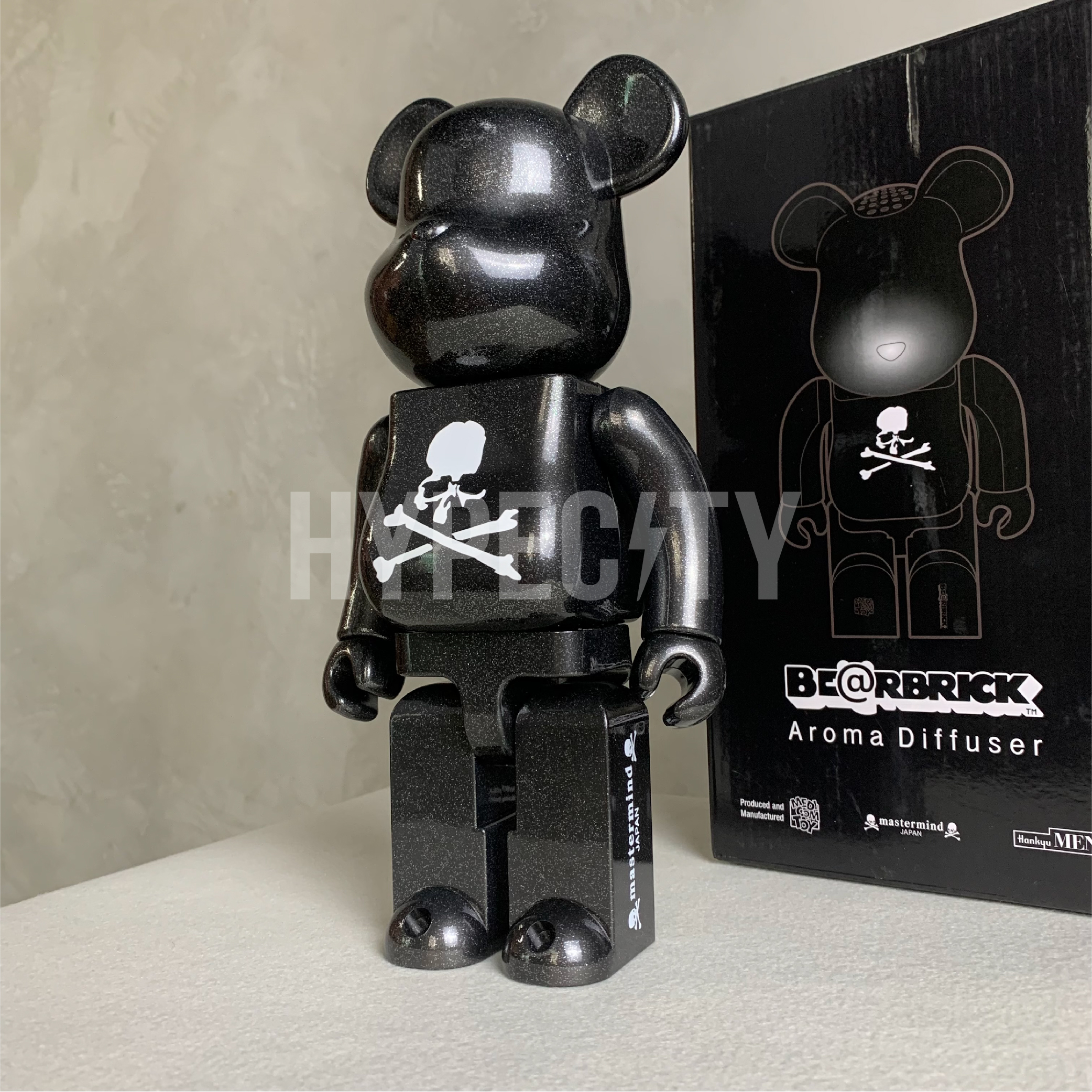 Bearbrick Mastermind Japan Aroma Diffuser 400% – HYPECITY