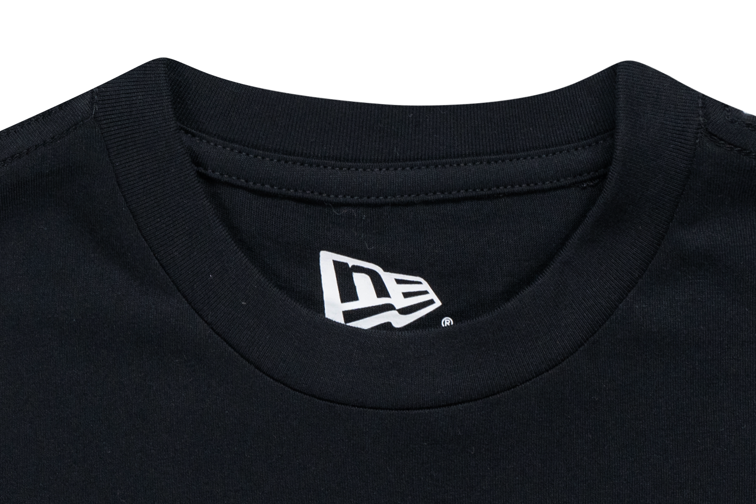 14701221_SS-TEE_FW25_ESSENTIAL-FW25_BLK_D2