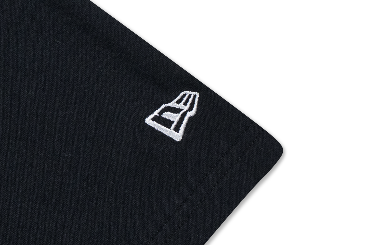 14701221_SS-TEE_FW25_ESSENTIAL-FW25_BLK_D3