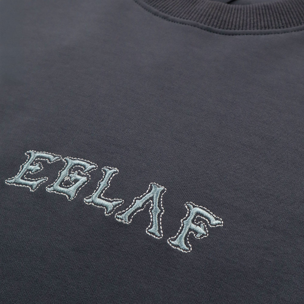 Sculpta Triangle Emblem Tee-Details-3