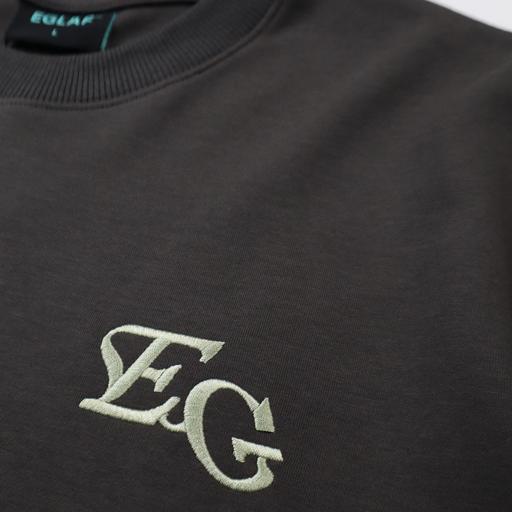 MV-GradientLogoTee-Grey-3