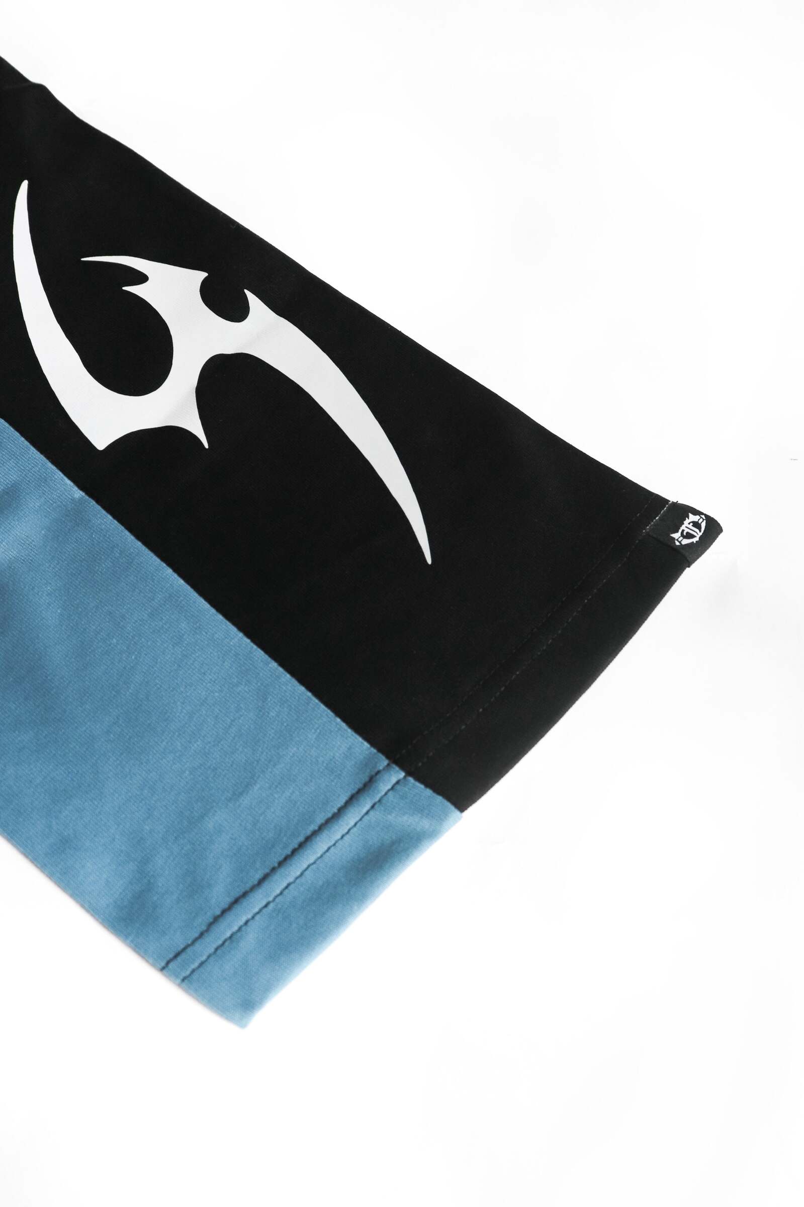 6565B405-B13C-4691-80B6-168C635AA05C