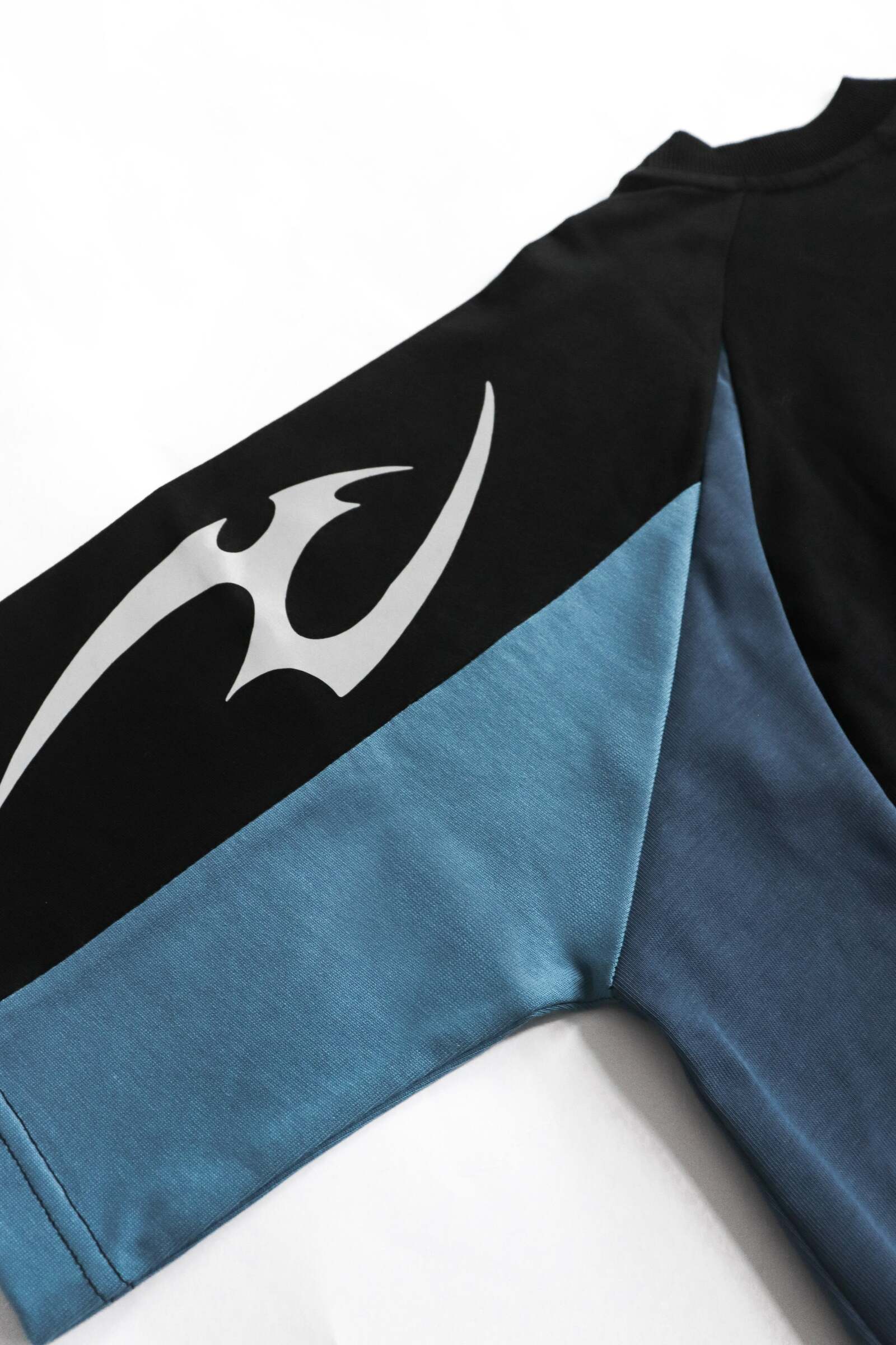 C4FC835A-7D64-4D16-AFC2-EC3FA8A99CC2