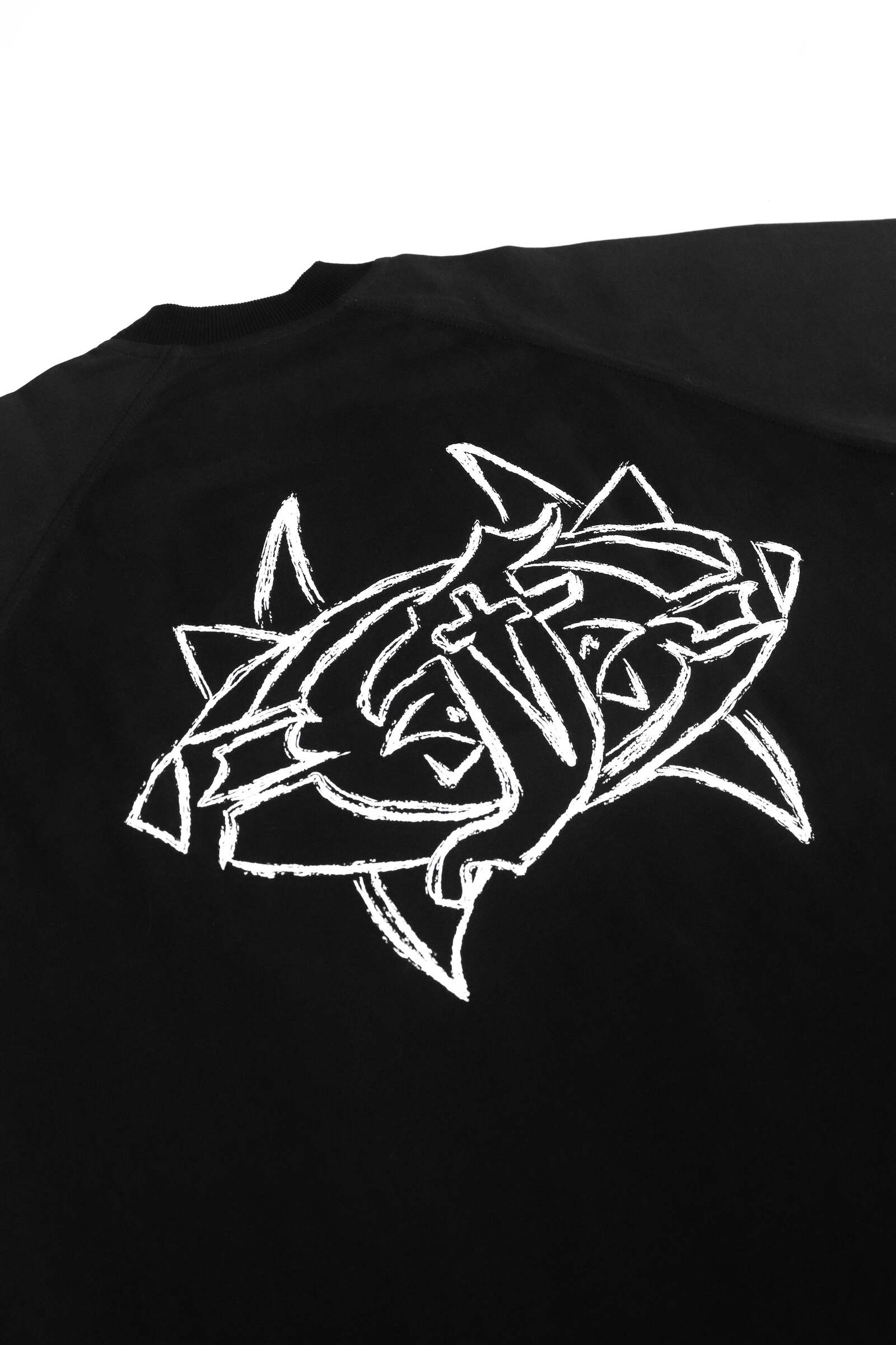 4D8B3647-6722-4438-B0A5-C6D33B4FBB69