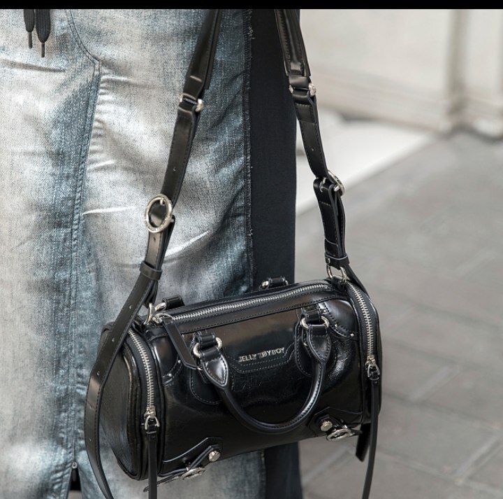 photo_2025-12-11_17-33-43