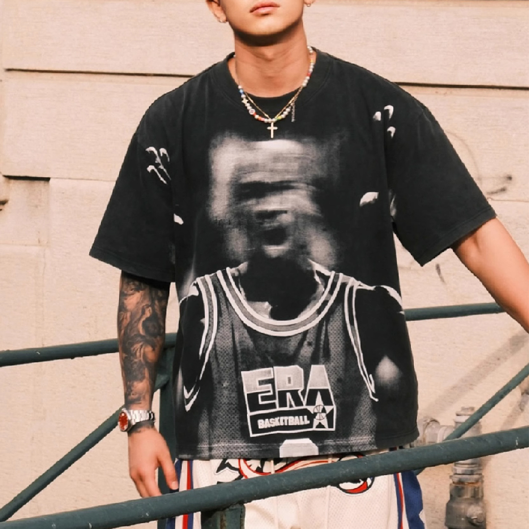 reserff-monochrome-graphic-tee-model-front