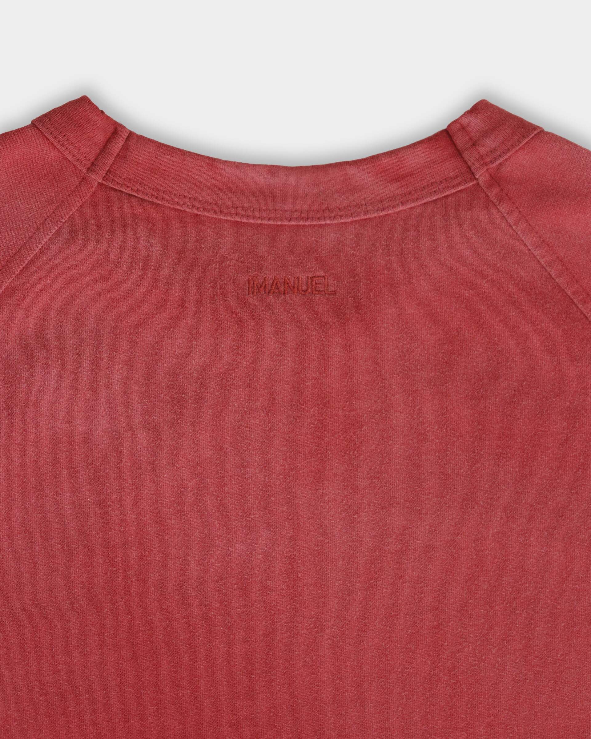 S4-WASHEDRED-DETAILS-1