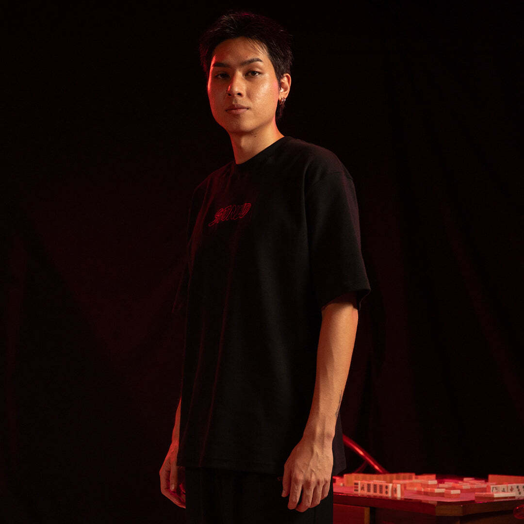 Dark_Horse_Twin_Horses_Tee_Black_02_2048x2048