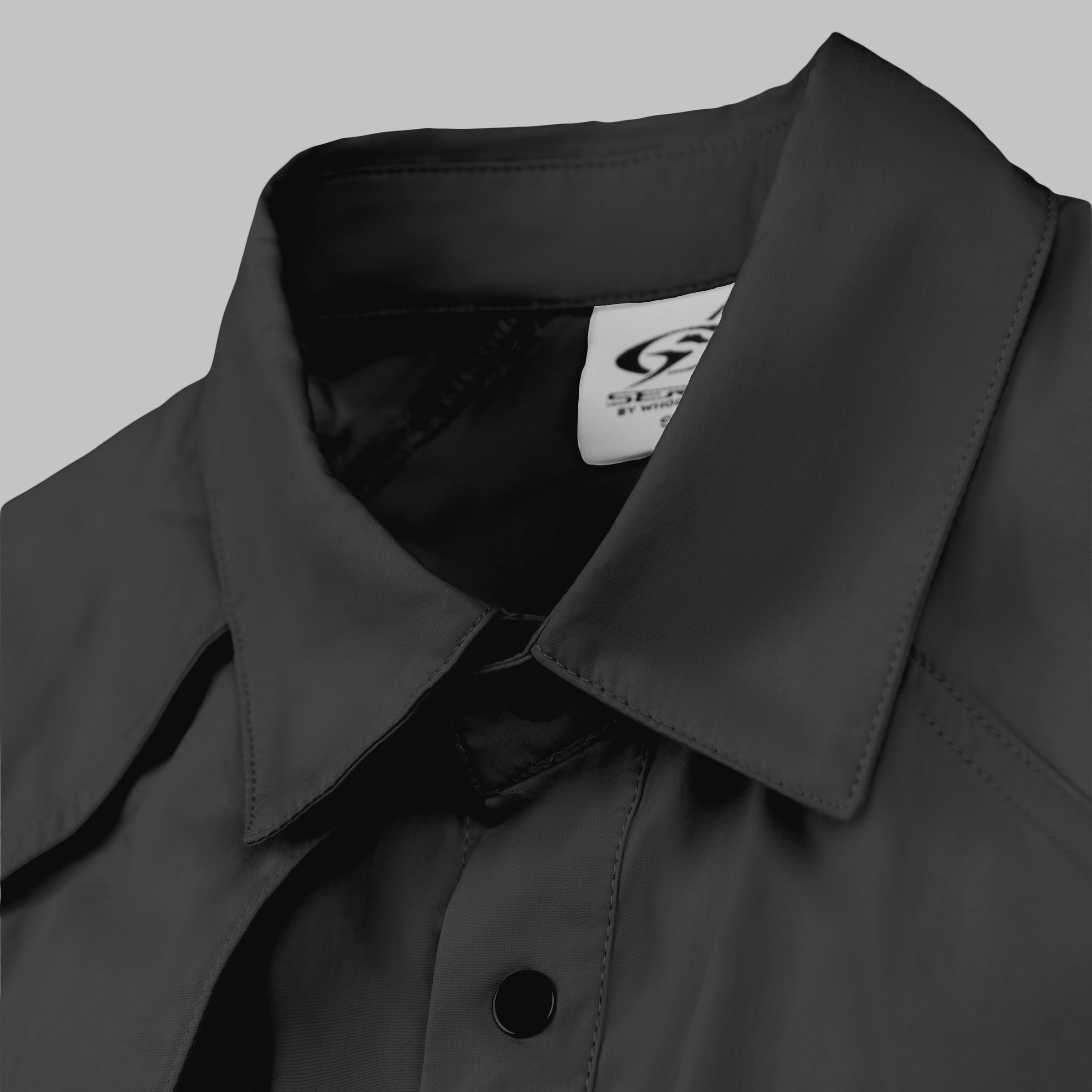 Slit Shirt (Black) Close Up_5