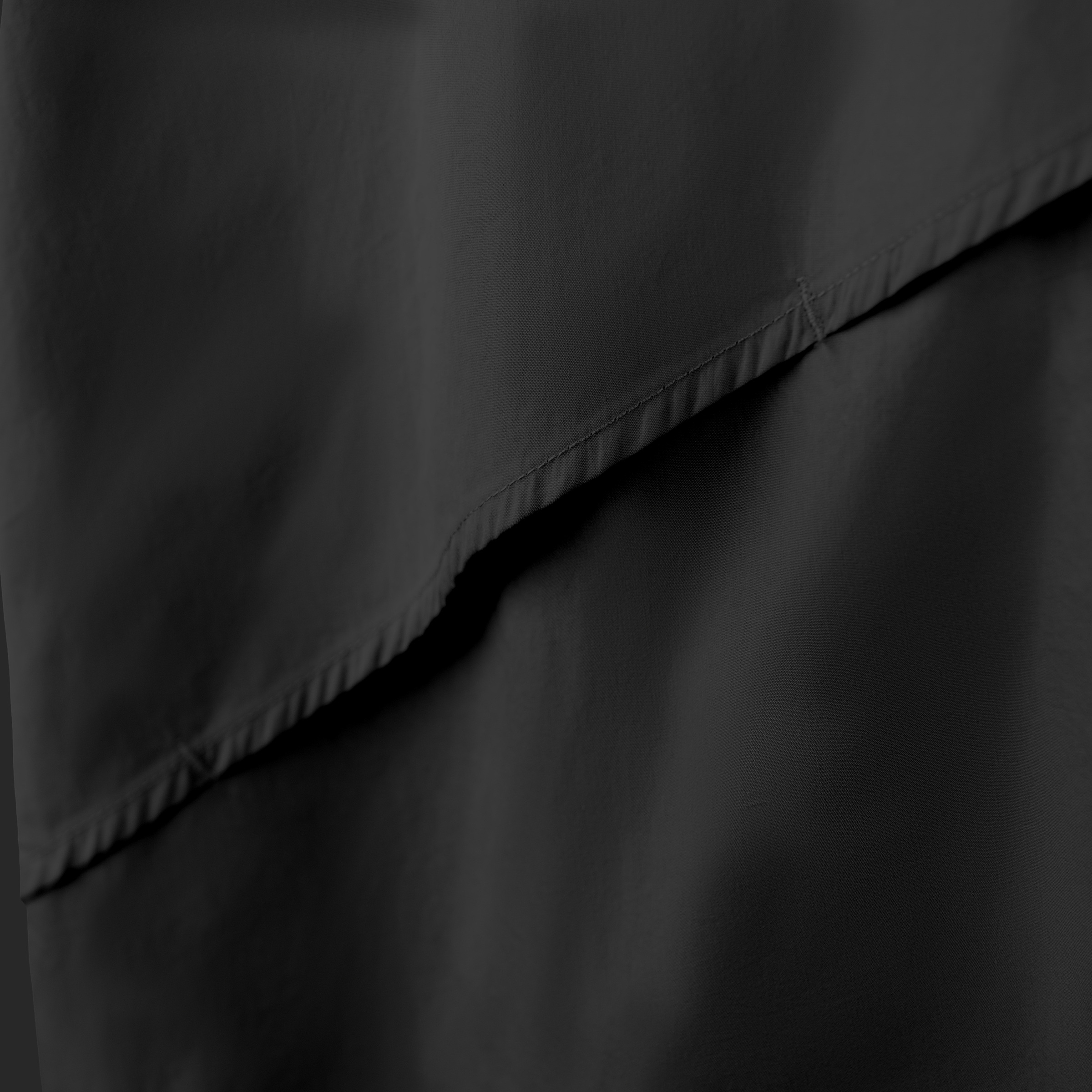 Slit Shirt (Black) Close Up_4