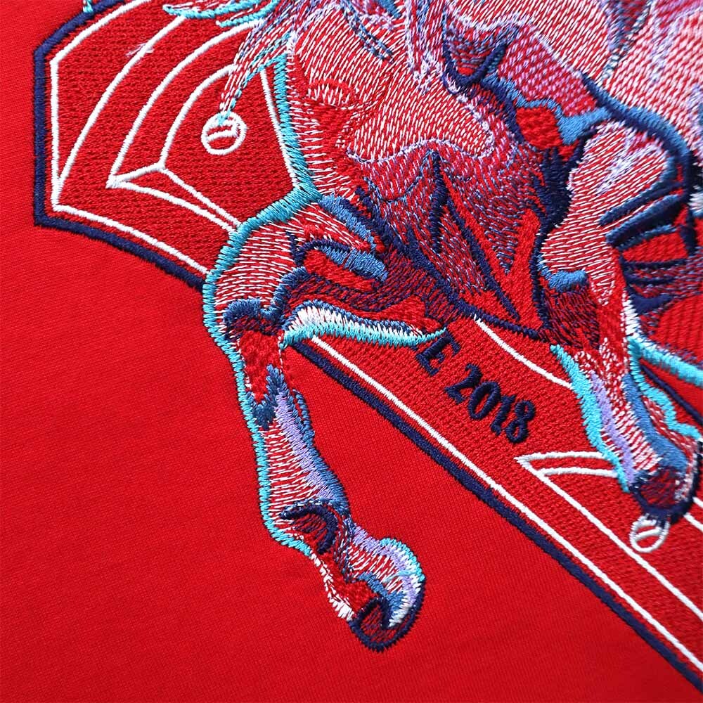RU-Embroidery-Stallion-Tee-Red-Details-6