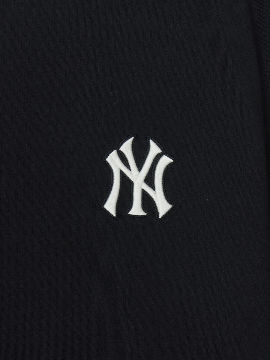 D30DCB26F5FB438282441097AD58E65C