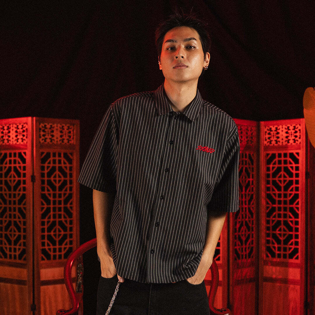 Dark_Horse_Stripe_Shirt_SS_Black_01_2048x2048