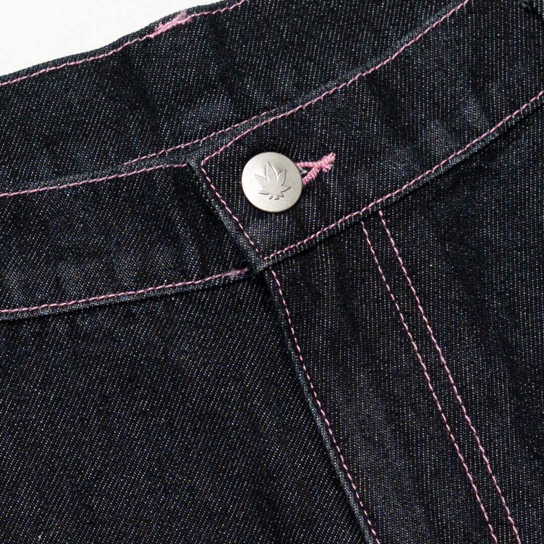 15.2_930e6afc-5126-42d7-8a2d-6b3ff560f9e4_2048x2048