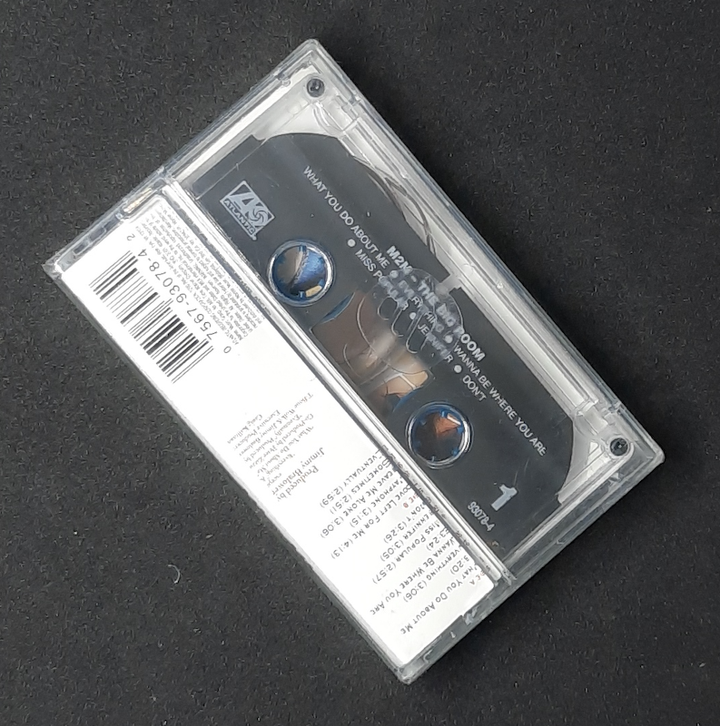 m2m-back.png