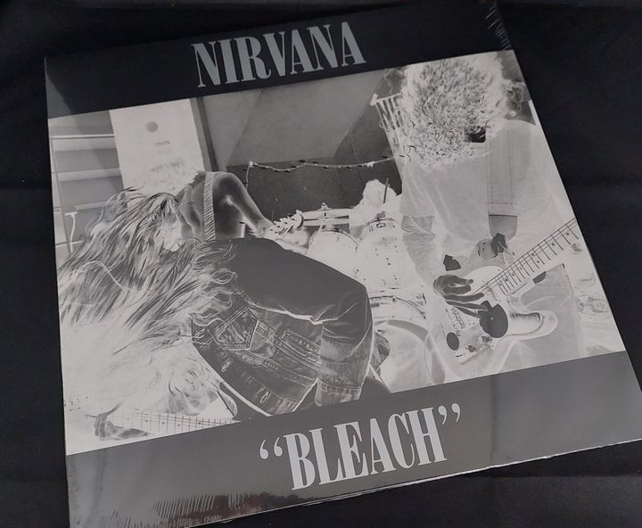 nirvana-bleach.jpg