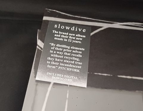 slowdive-slowdive-label