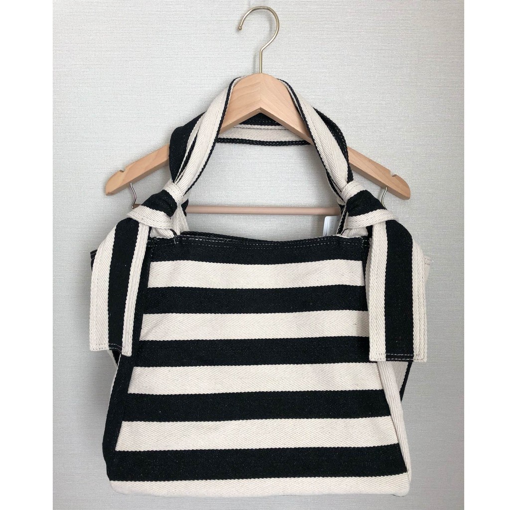 60e03e9bd612a2b23e01eb9ff2fedf18