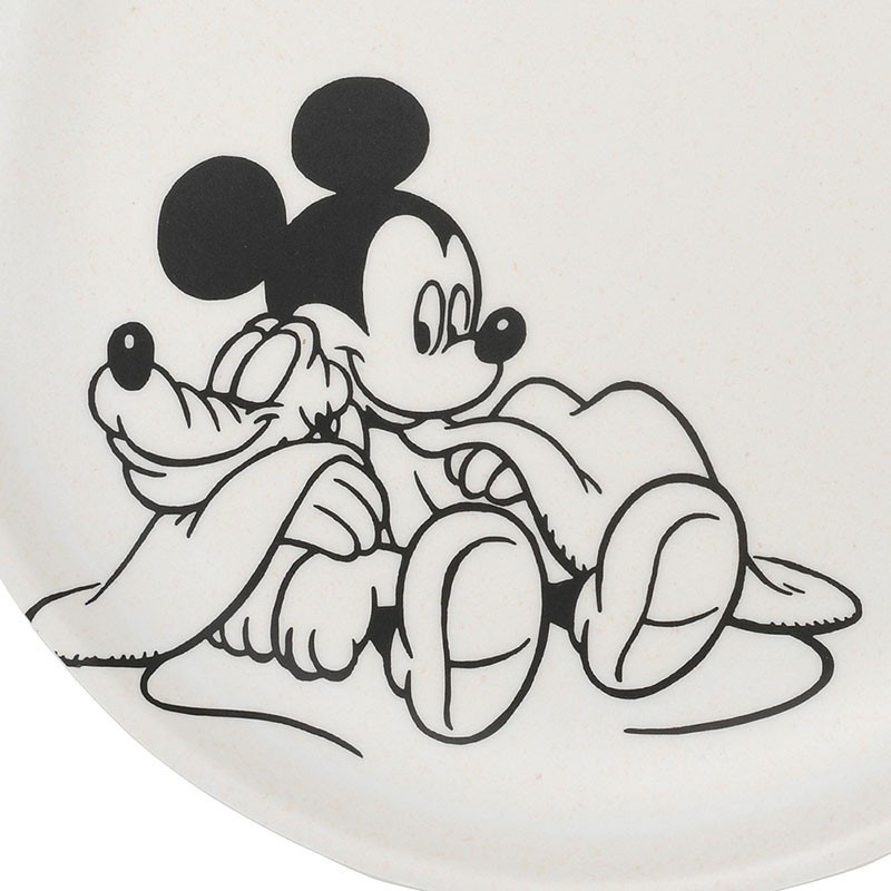 0977bba75276376fd1e2c6b8a8de09ae