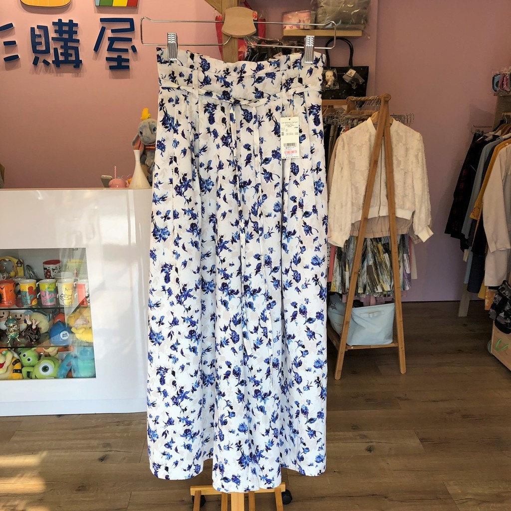 e8331310f3640950a1c4e82bda10f5eb