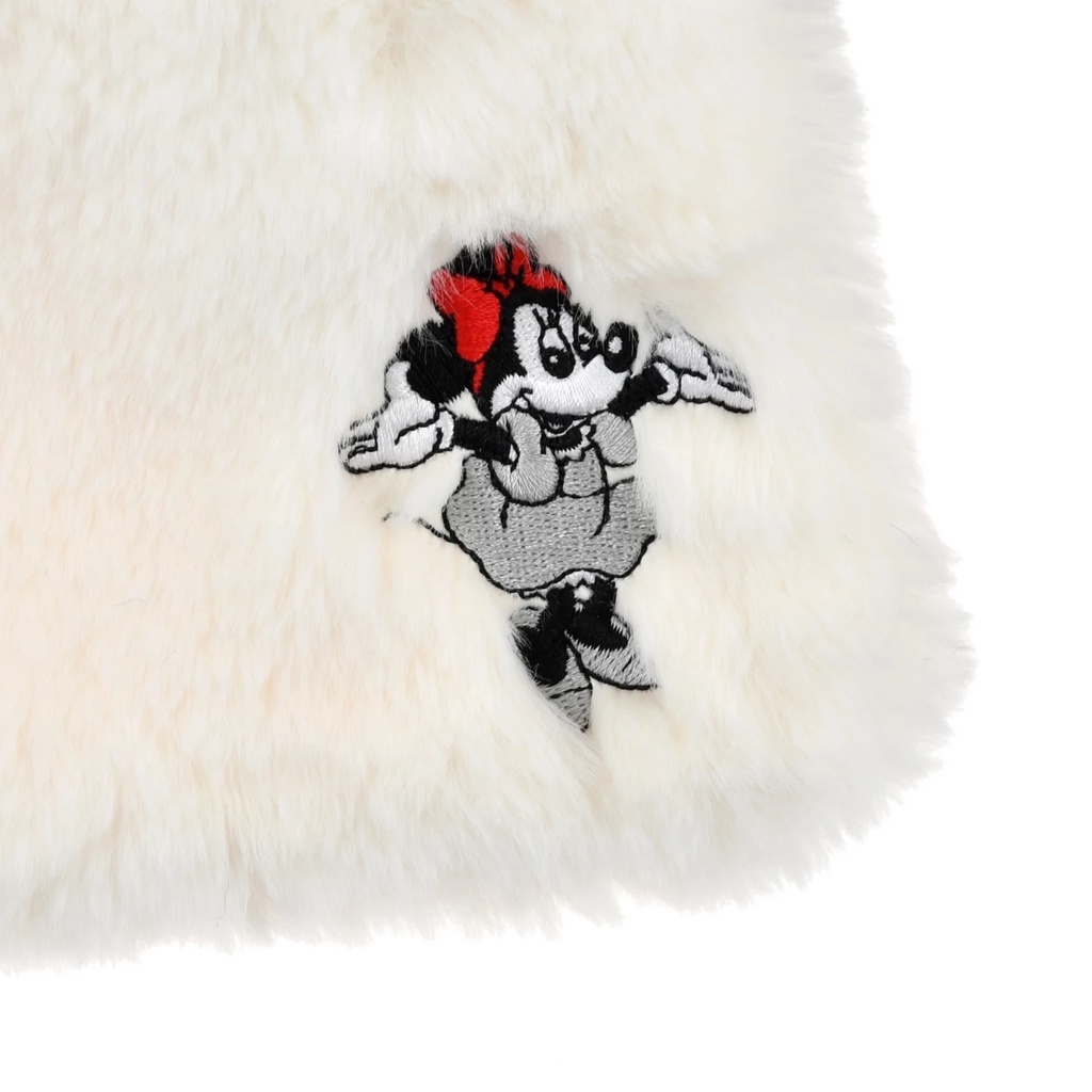 c9209bdbd222024cebbb75542ef3e11c