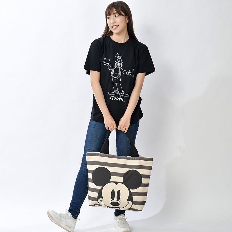 8ca9e81e44115835b49cd5fa752dabe5