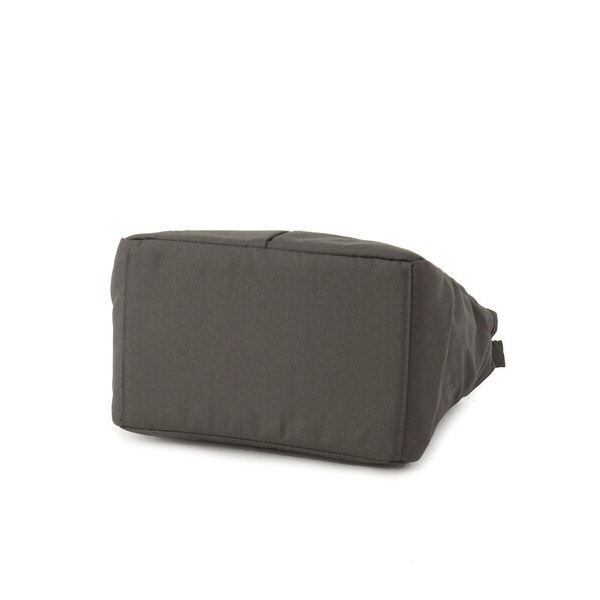 tw-11134207-81zth-me9ocyg23dab1f