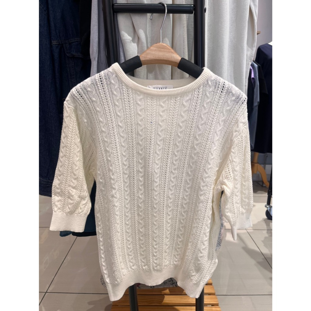 tw-11134207-81zti-mgd9tikv7ifj94