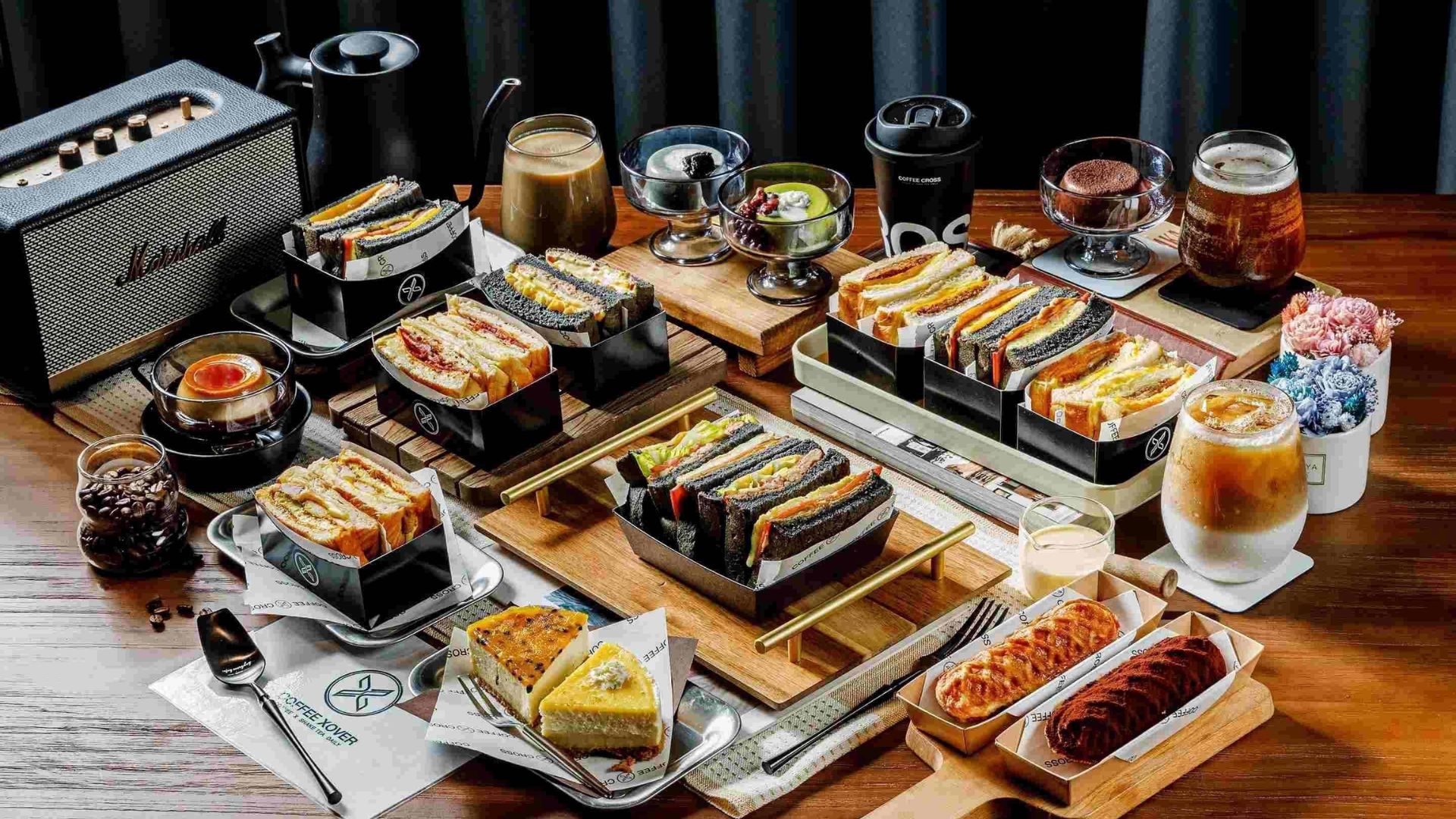 COFFEE XOVER 輕食