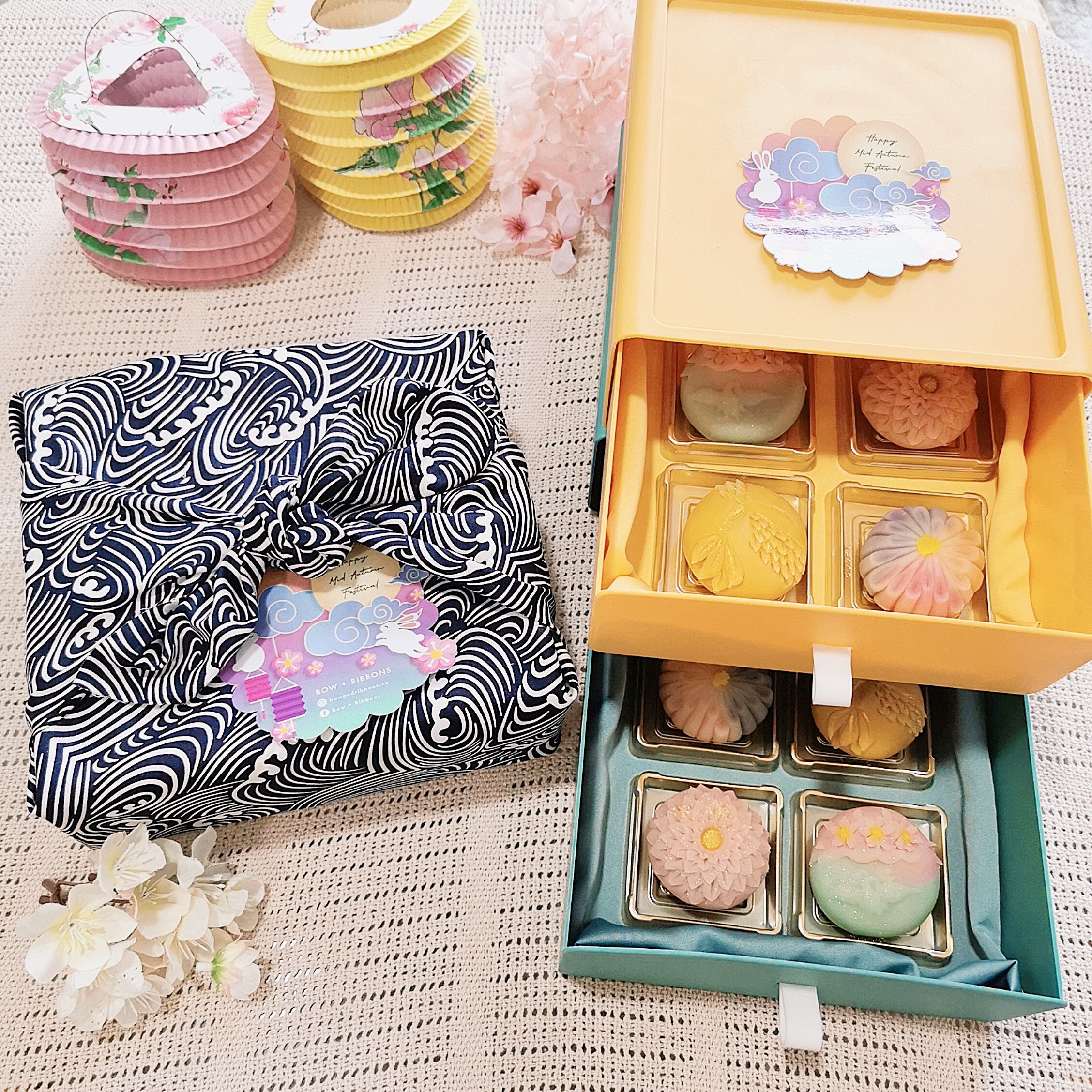 2. Mid Autumn Festival Giftbox_Treasure_Wagashi Mooncake.jpg