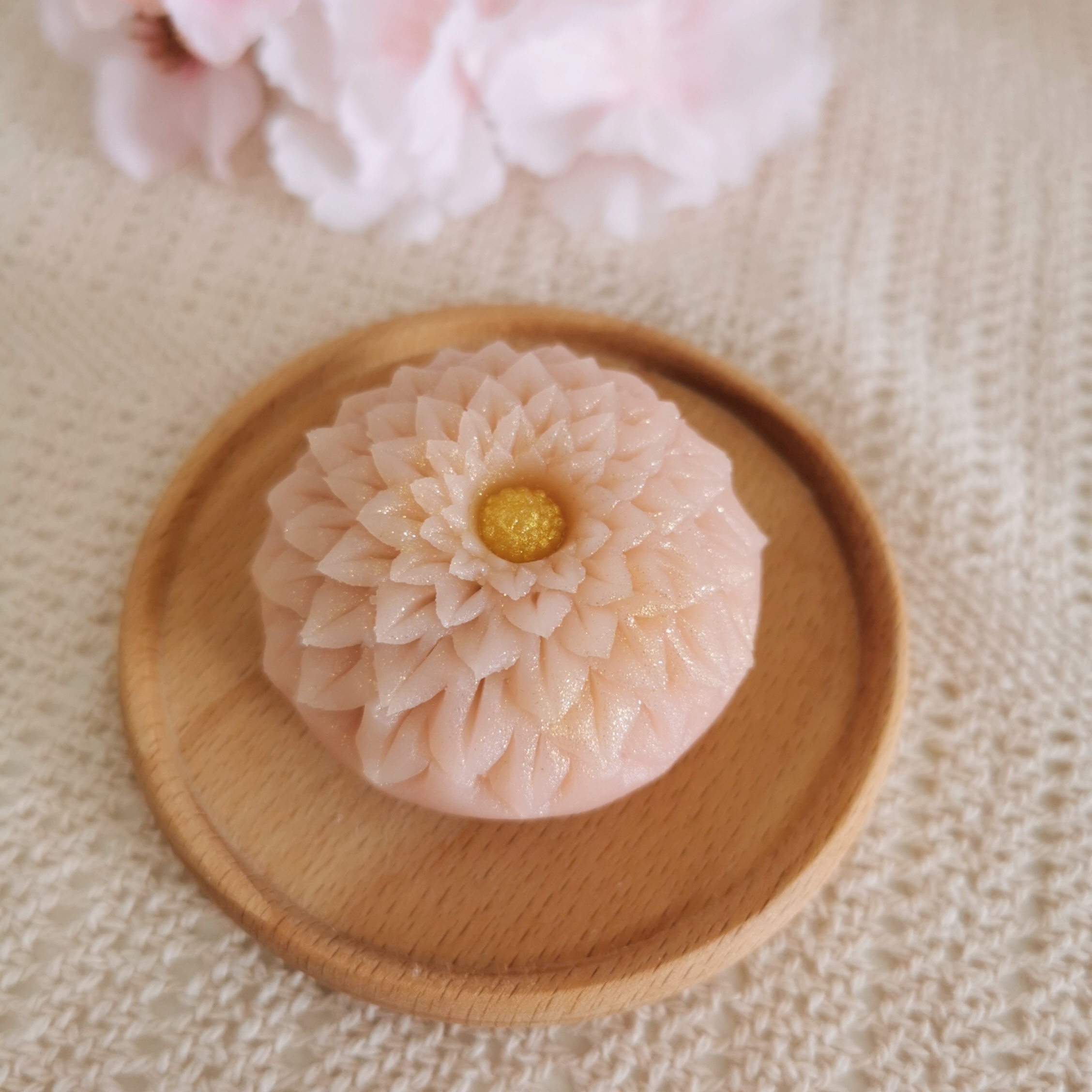4.  Mid Autumn Giftbox_Treasure_Wagashi Mooncake.jpg