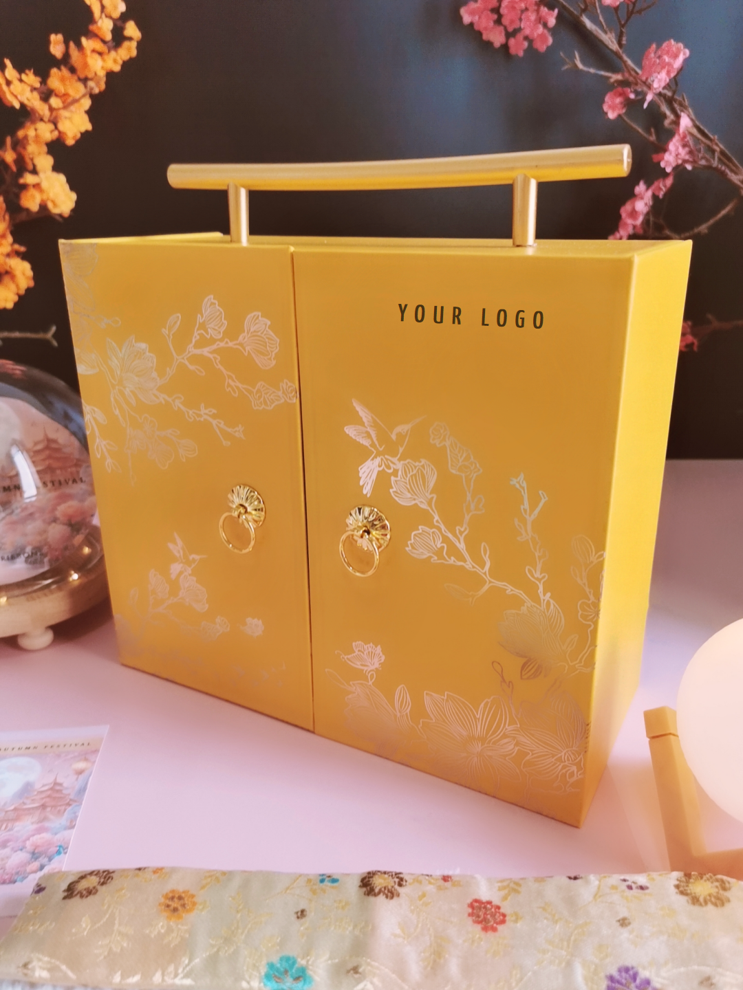 3 Yellow Box