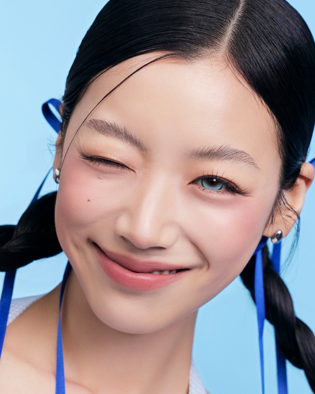 lumimoon pale blue 3