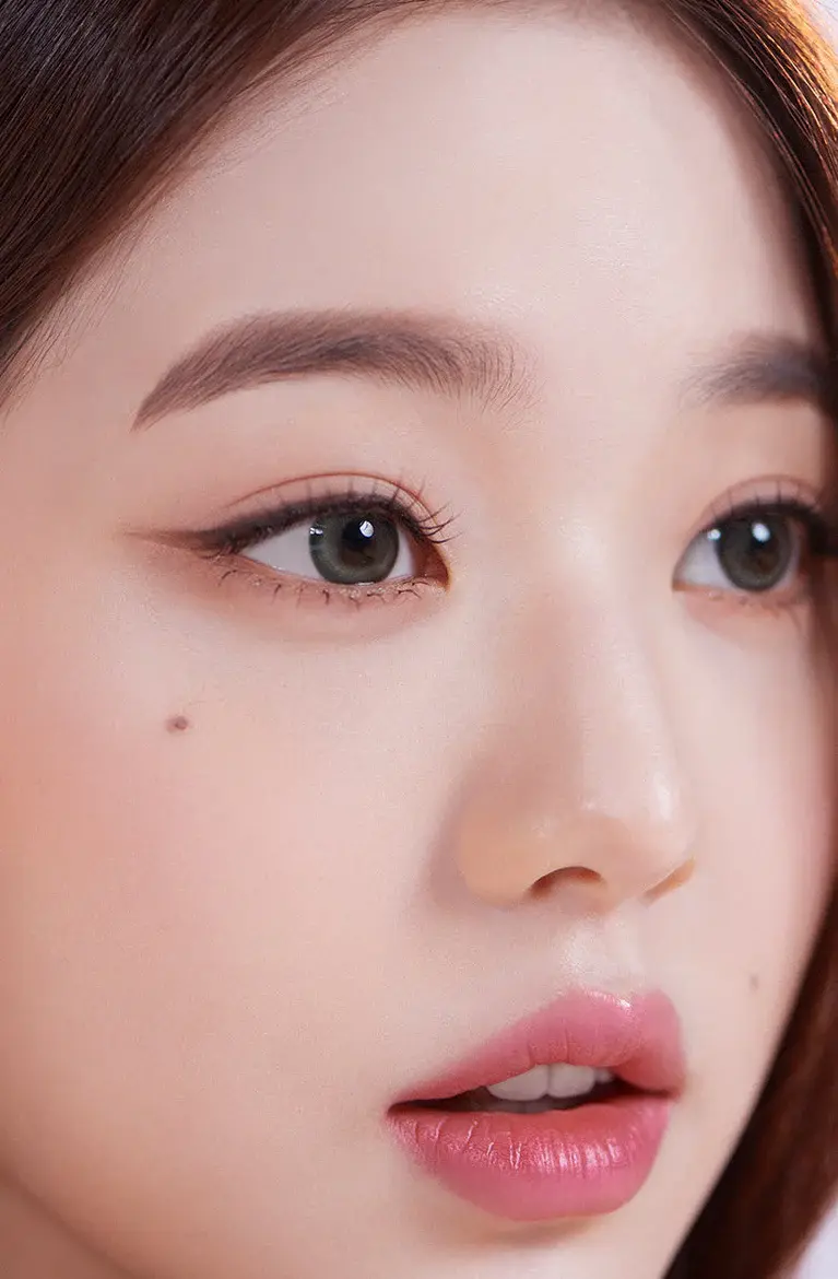 3_f9f3e43c-c324-4f79-b44c-4c8736e2a30a