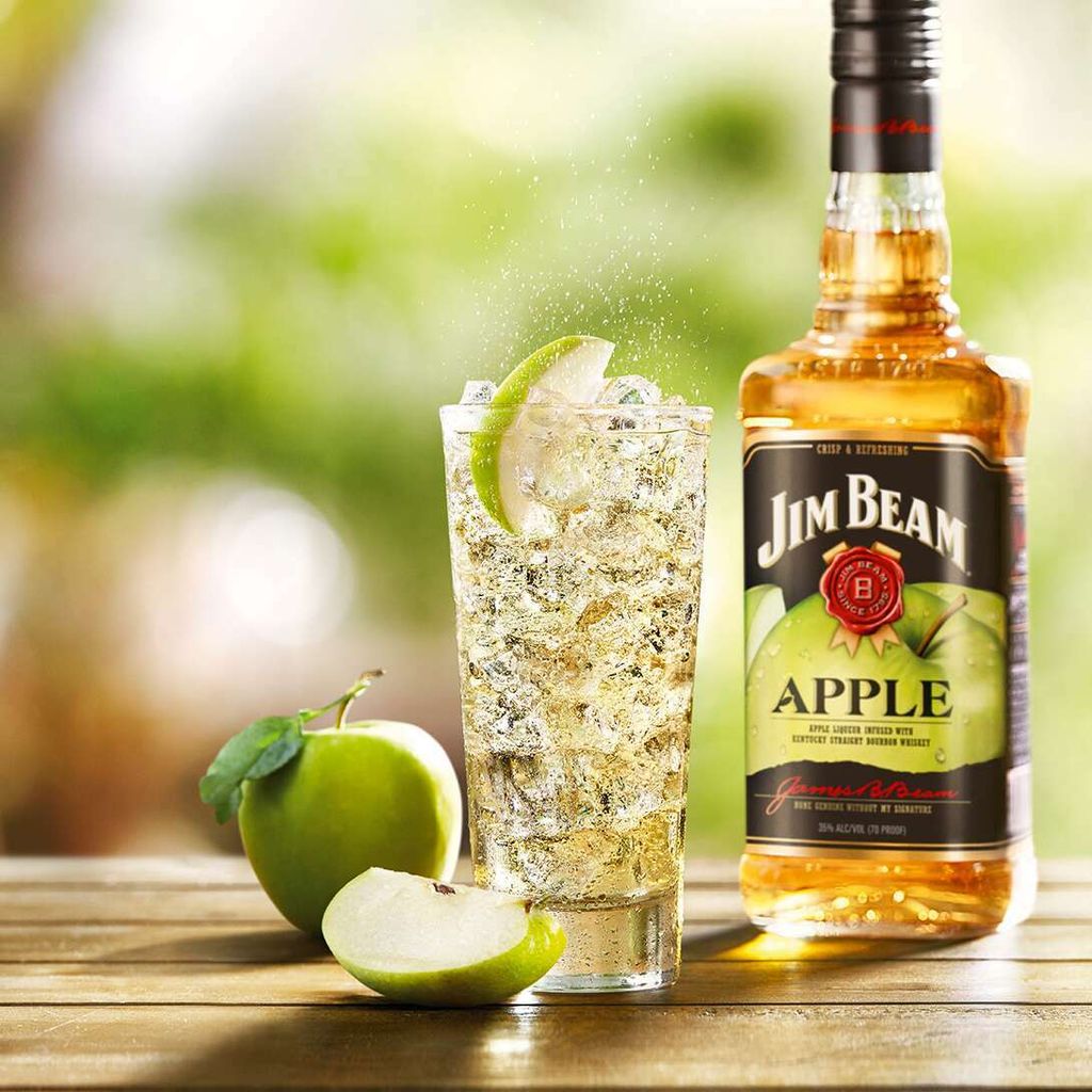 jim_beam_apple_splash_20160401_int_L.jpg