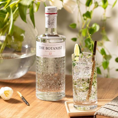 The-Botanist-Gin_-The-Botanist-Tonic_Sq.jpg