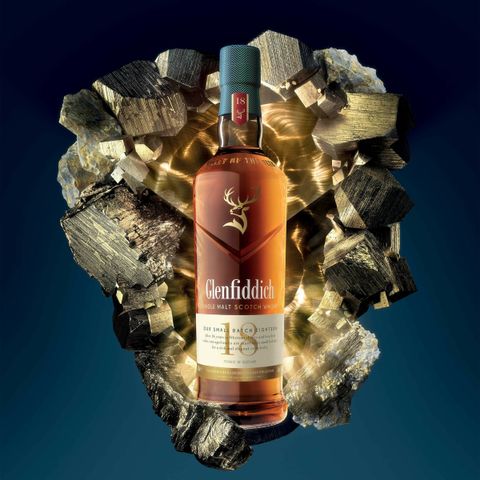 glenfiddich_18yo_2021_lifestyle-01.jpg