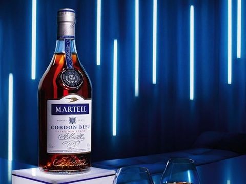 Martell-Cognac-Cordon-Bleu-Centenary-4-640.jpg