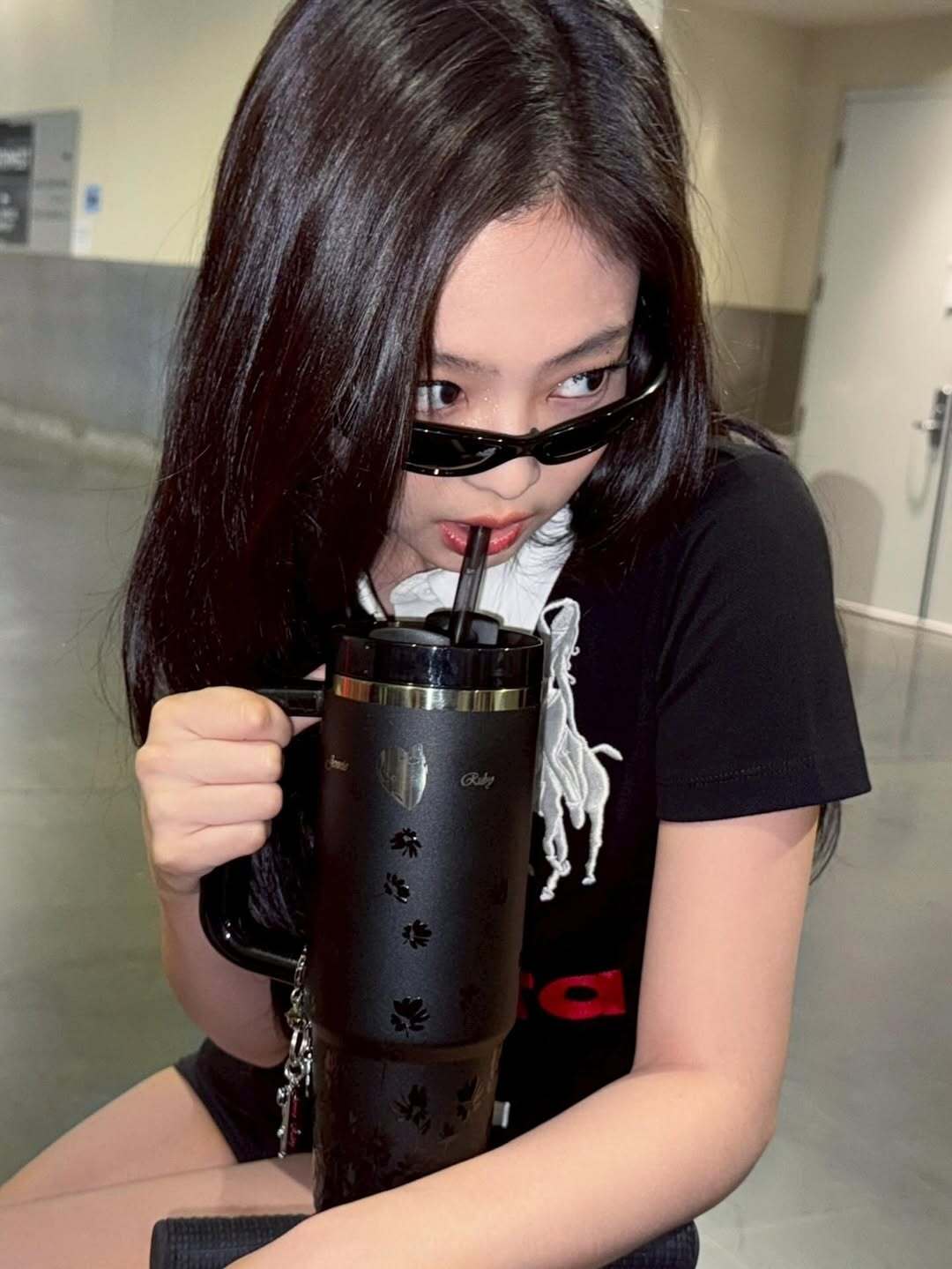 My upcoming collaboration with @stanley_brand🖤 stanley1913.com #Stanley1913xJENNIE (10)