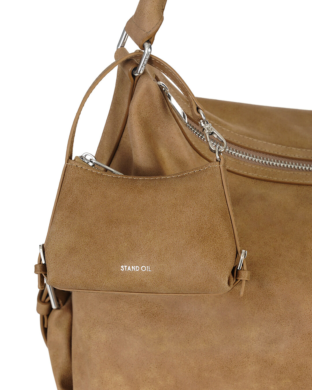 58b0f5f0611e54c79b379eef4d51374b