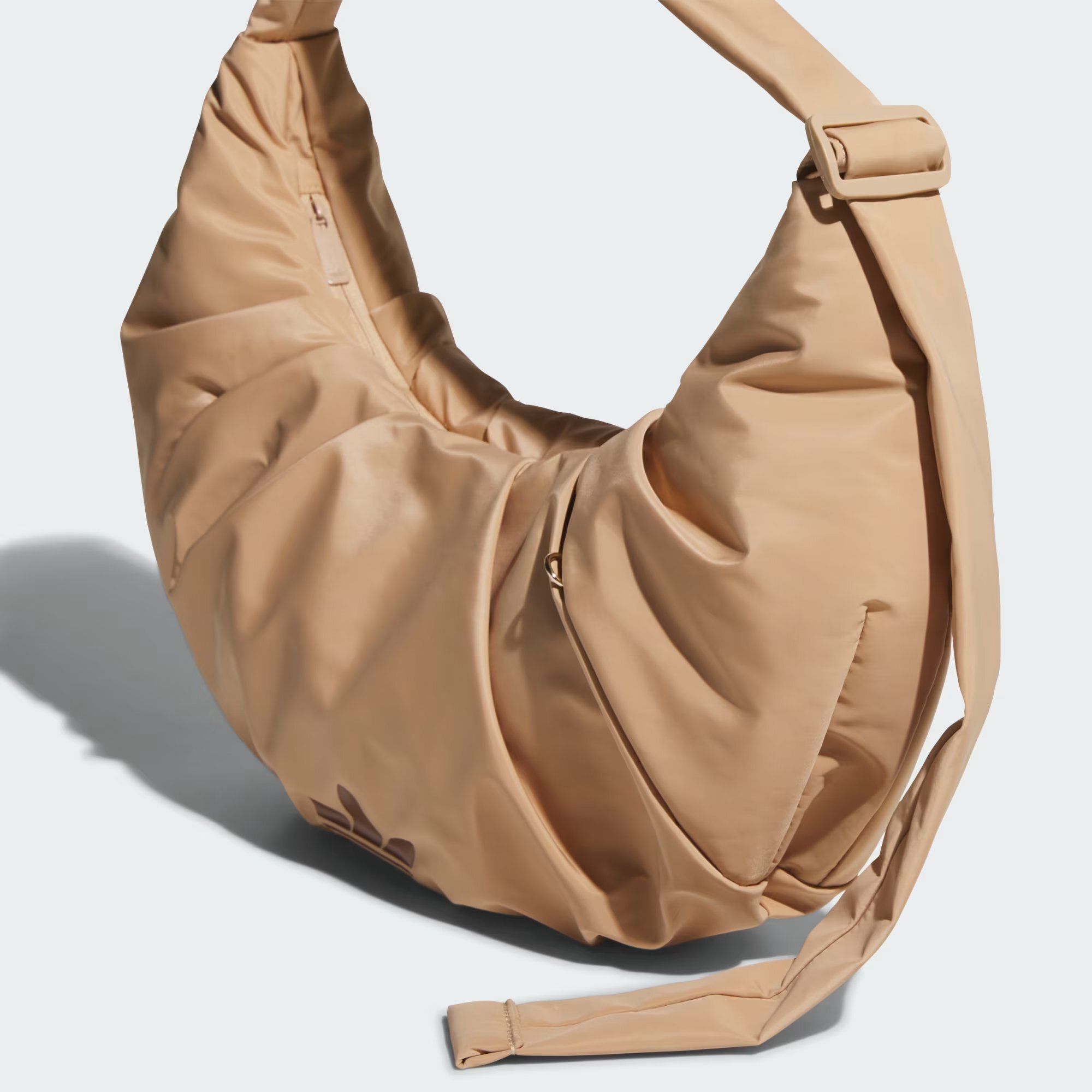 Brown_KA9272_41_detail