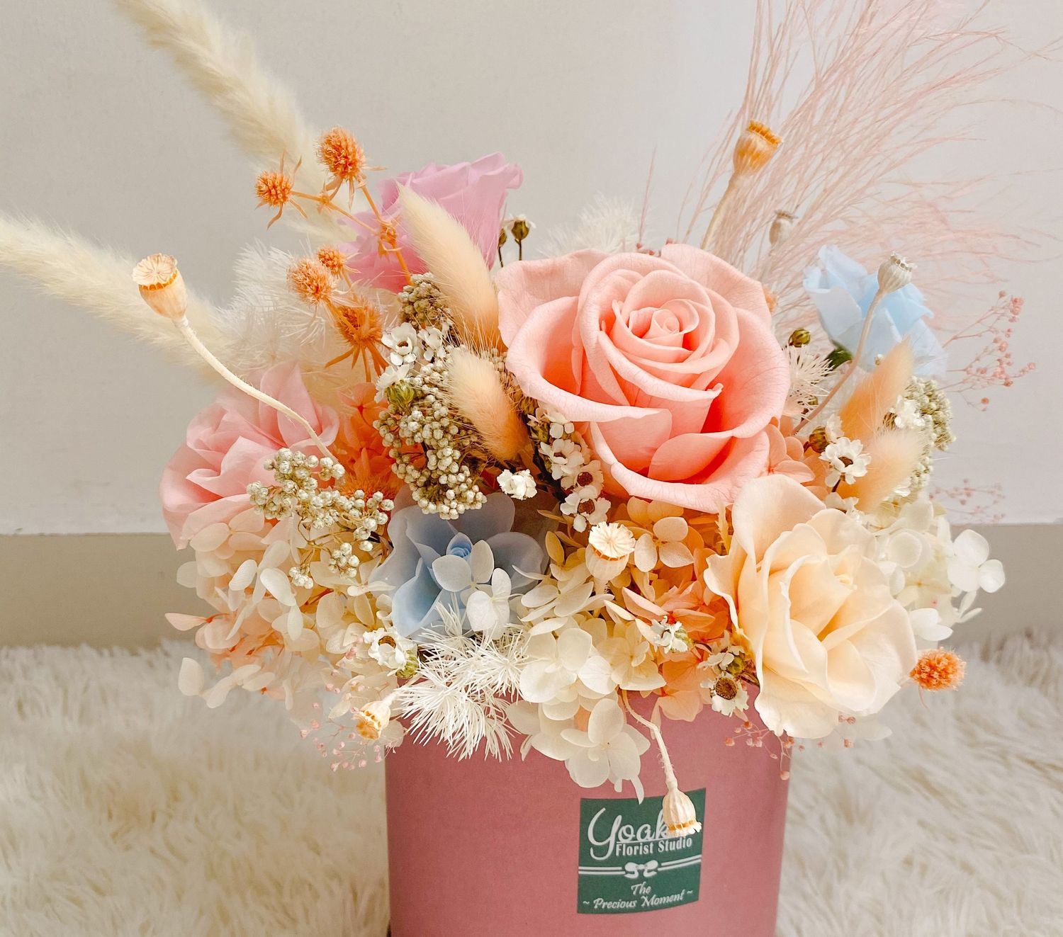 Yoake Florist | Best Online Florist in KL | Same Day Delivery | Premium Floral Arrangement | Preserve Flower Arragements