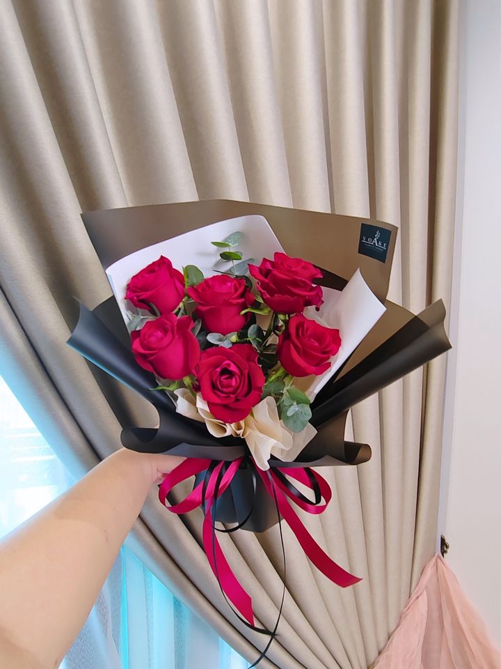 flower bouquet delivery KL – Yoake Florist (Near Mid Valley City)