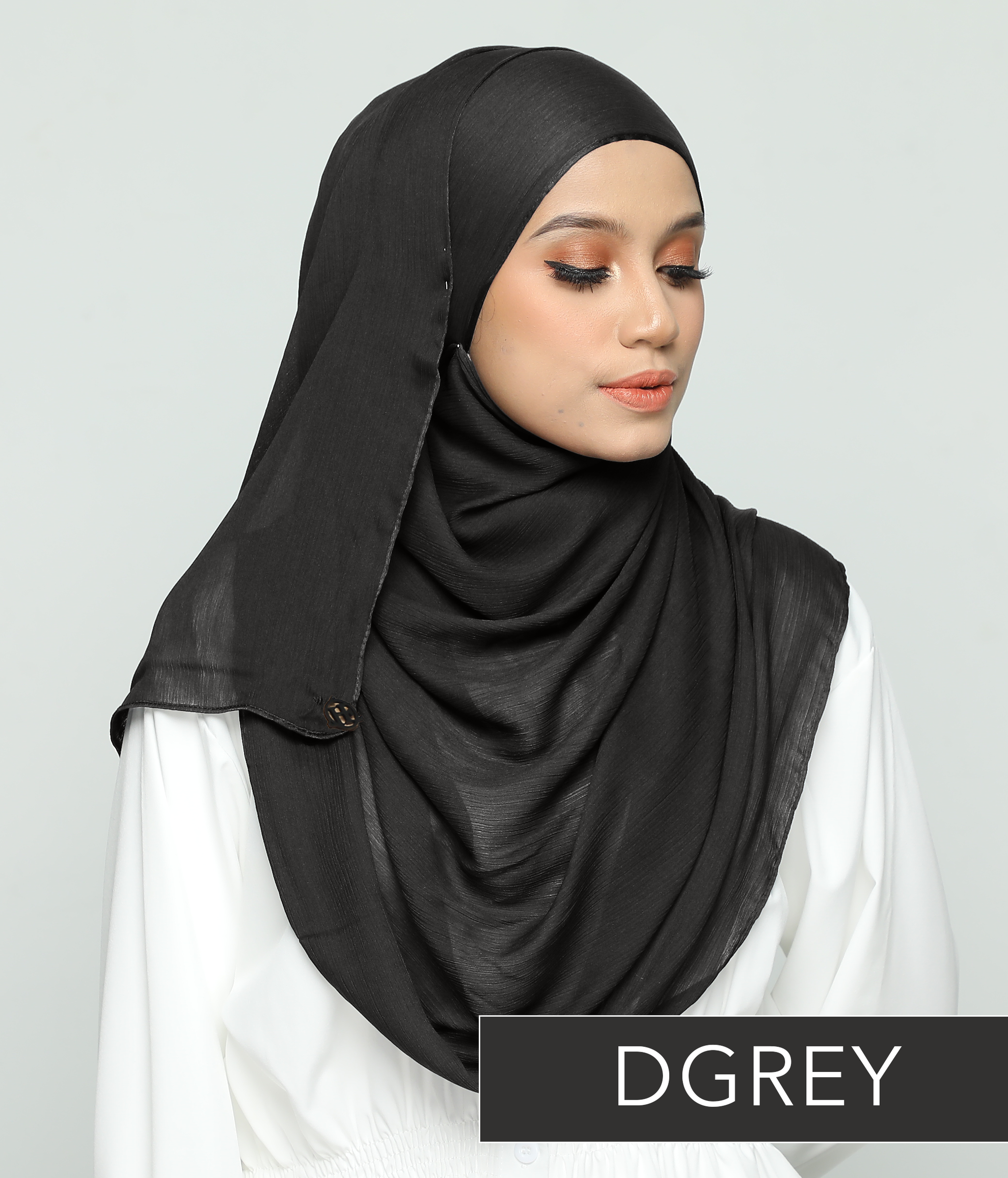 SHAWL CORNSKIN DGREY.png