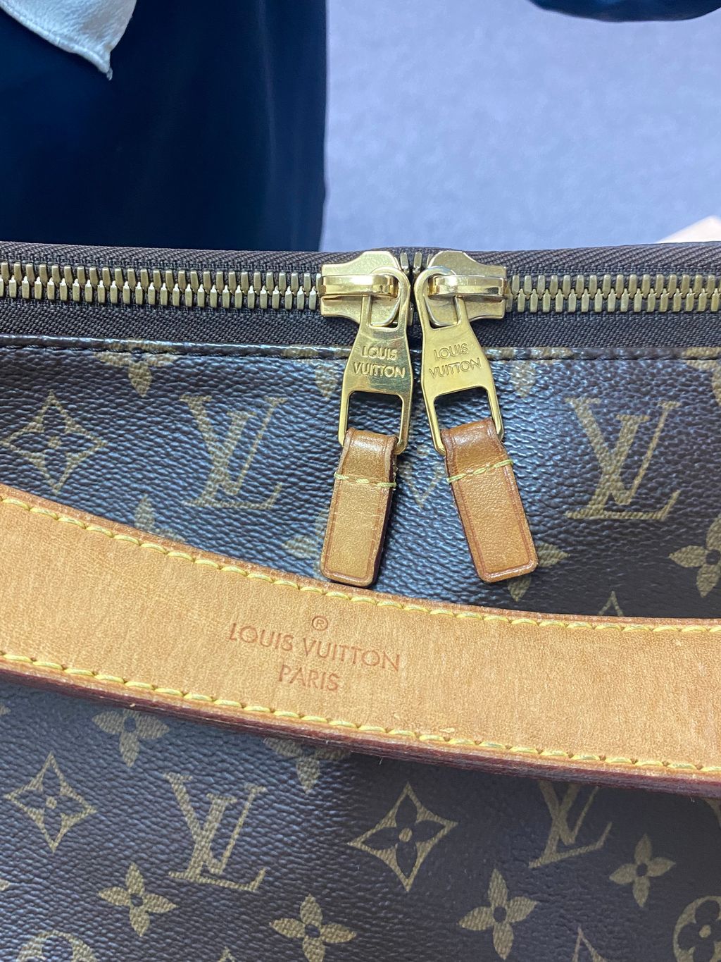 AUTHENTHIC LOUIS VUITTON SULLY MM, Luxury, Bags & Wallets on Carousell