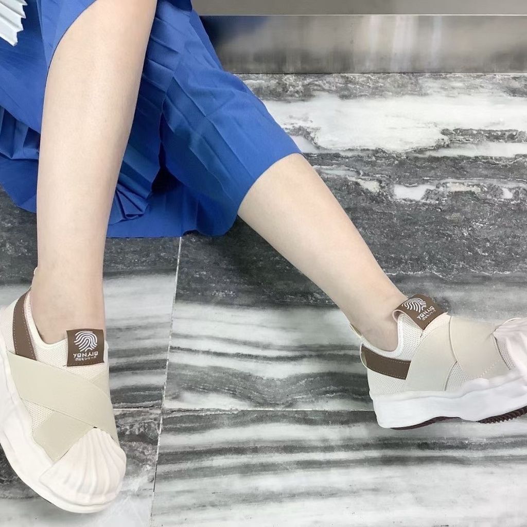 K&J 閃亮服飾 - 韓國時尚!!!經典貝殼休閒板鞋